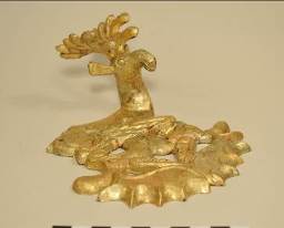 Трехмерная подвеска в виде скульптурной головы лося